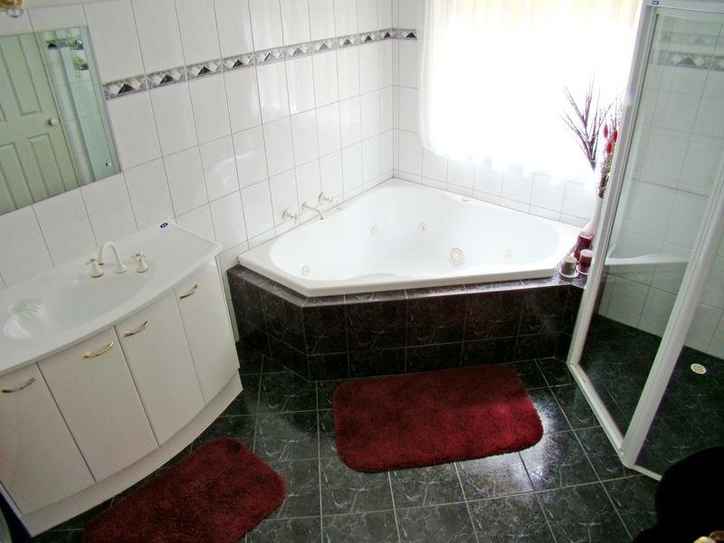 30 Valley View Road, Port Lincoln SA 5606