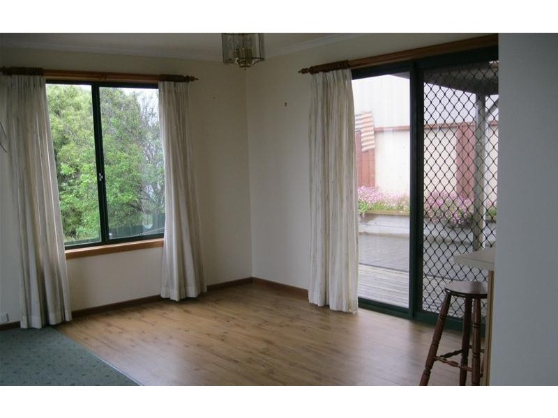 22 Kiama Avenue, Port Lincoln SA 5606