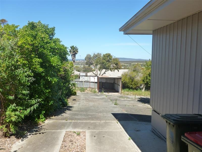 8 Vigar Street, Port Lincoln SA 5606
