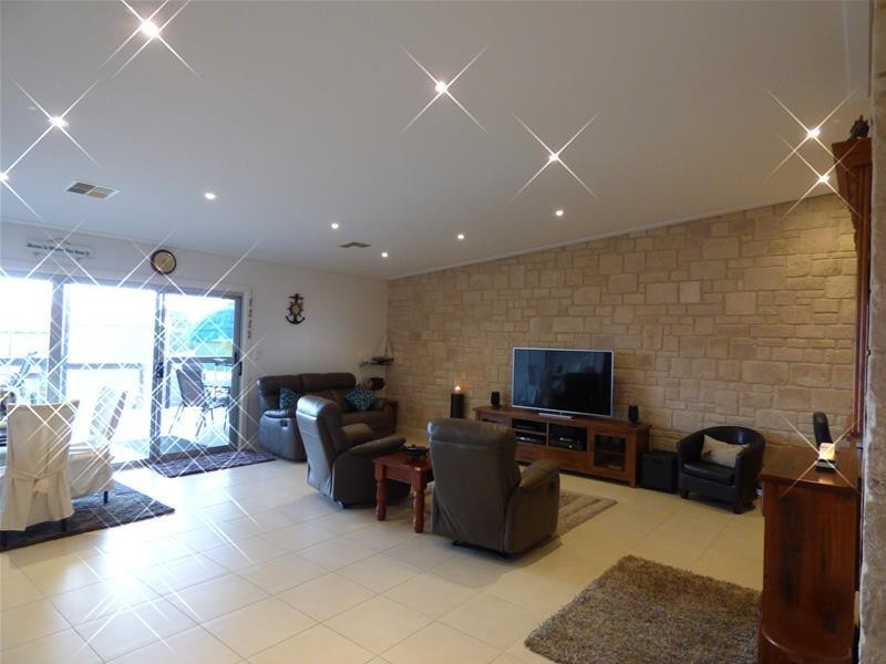 17 Queen Street, Port Lincoln SA 5606