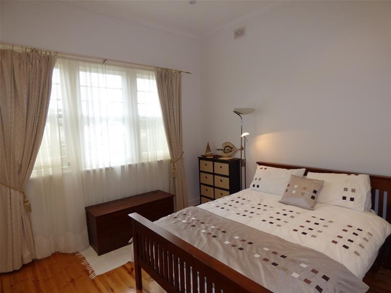 17 Queen Street, Port Lincoln SA 5606