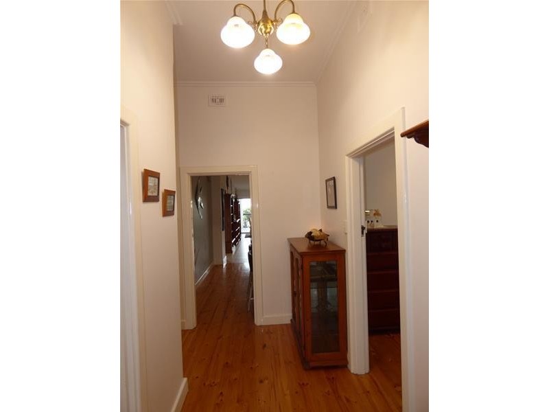 17 Queen Street, Port Lincoln SA 5606