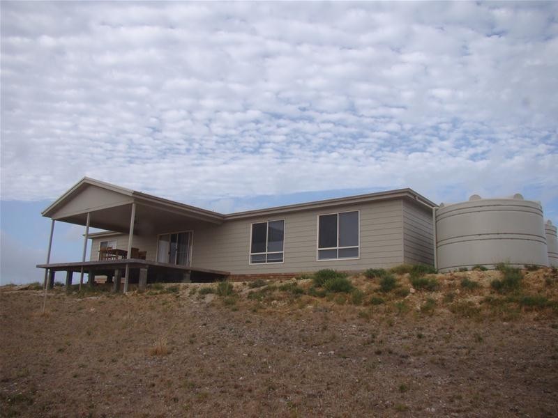 4 Kewell Road, Wangary SA 5607