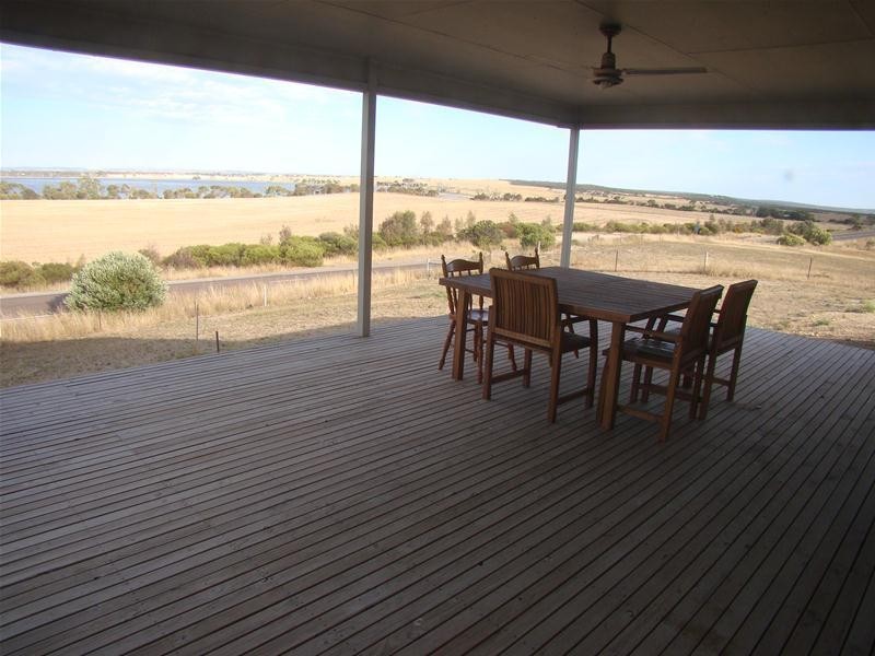 4 Kewell Road, Wangary SA 5607