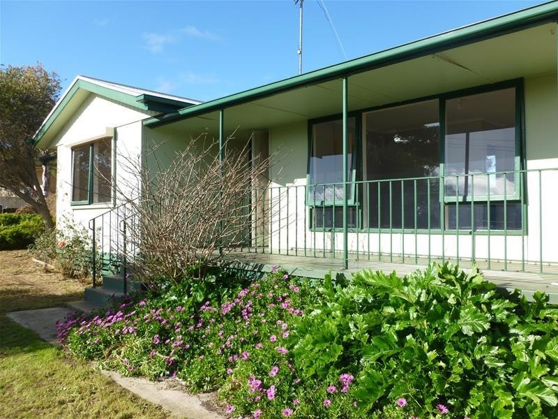 9 Feltus Street, Port Lincoln SA 5606