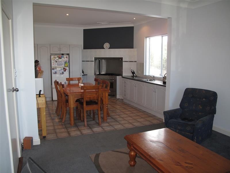 16 Ravendale Road, Port Lincoln SA 5606