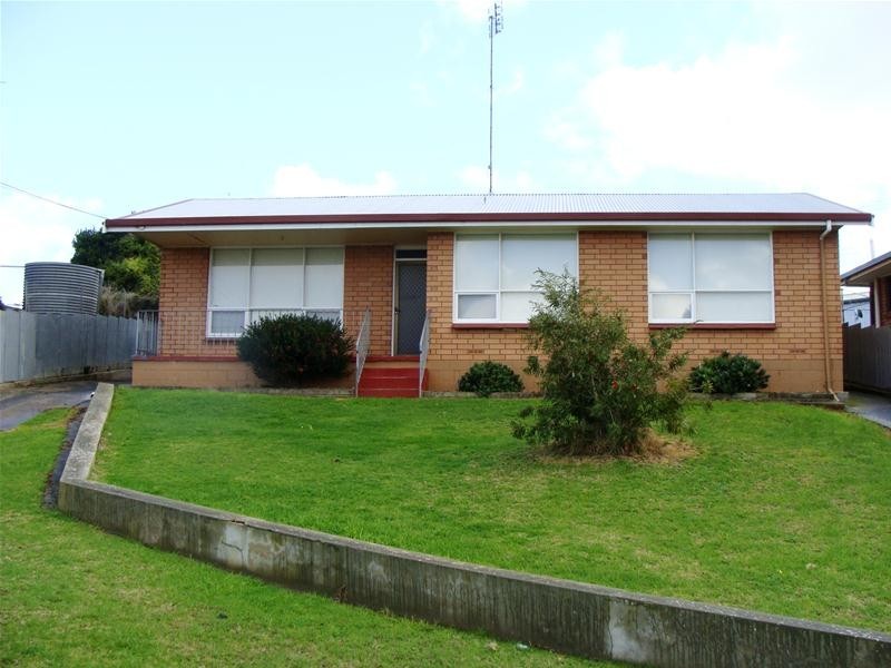 4 Kinmont Avenue, Port Lincoln SA 5606