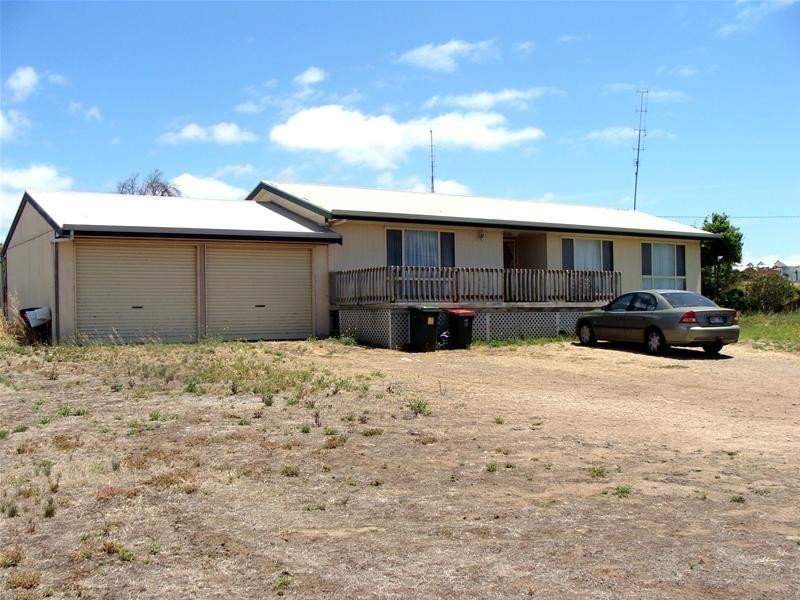 102 Proper Bay Road, Port Lincoln SA 5606