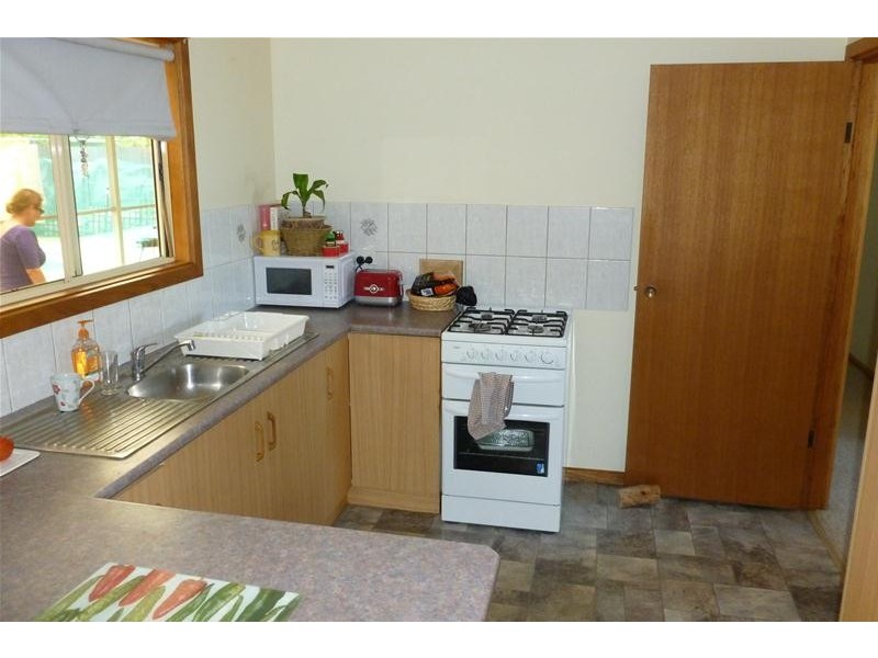 102 Proper Bay Road, Port Lincoln SA 5606