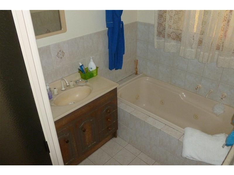 102 Proper Bay Road, Port Lincoln SA 5606