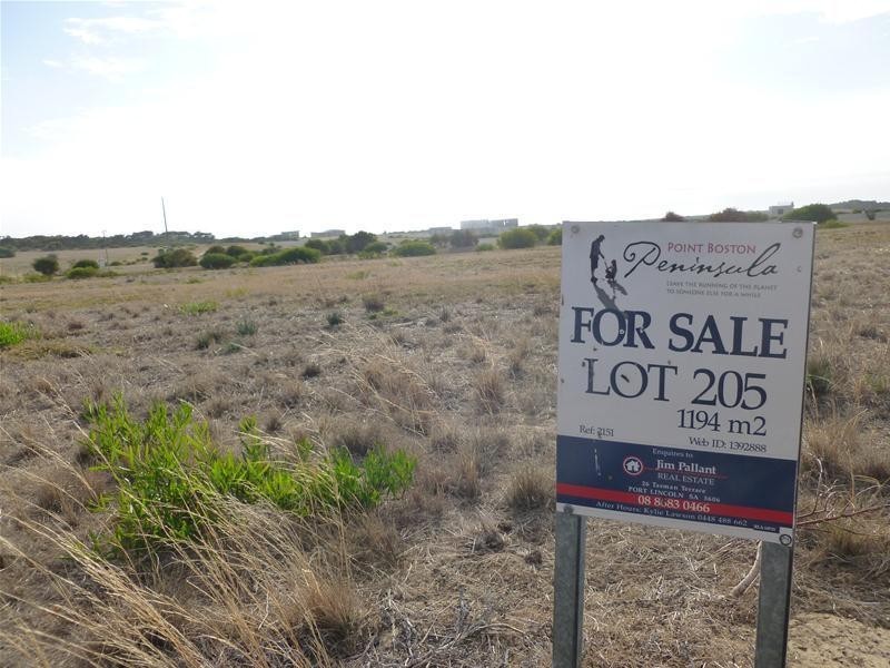 205 Emu Wren Court, North Shields SA 5607
