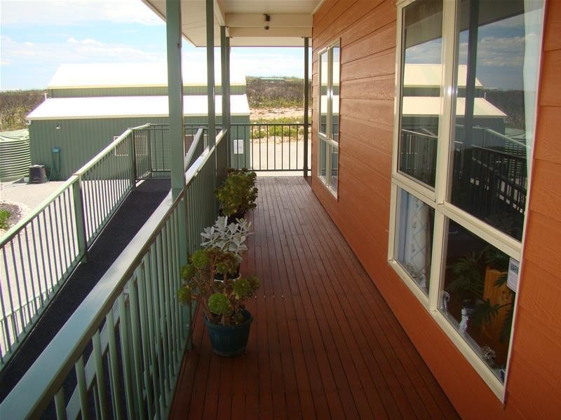 73 Kurara Road, Port Lincoln SA 5606