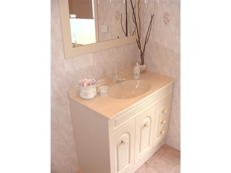 73 Kurara Road, Port Lincoln SA 5606