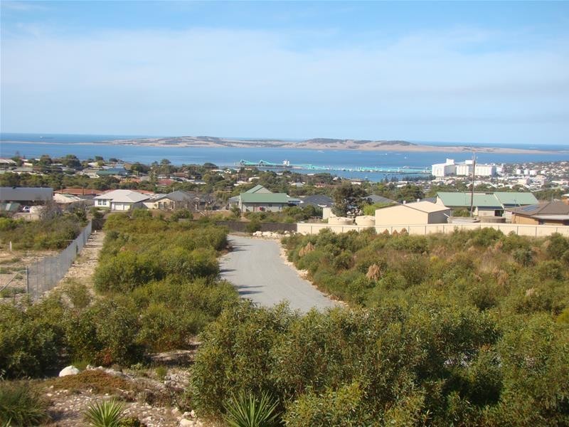 73 Kurara Road, Port Lincoln SA 5606