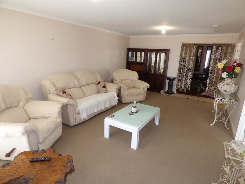 3a Windamere Crescent, Port Lincoln SA 5606