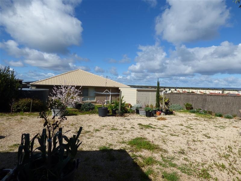 3a Windamere Crescent, Port Lincoln SA 5606