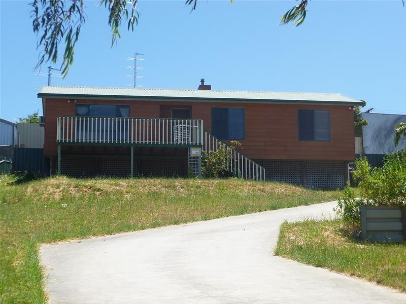 22 Kiama Avenue, Port Lincoln SA 5606