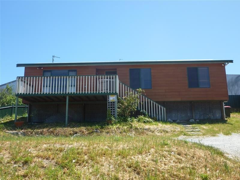 22 Kiama Avenue, Port Lincoln SA 5606