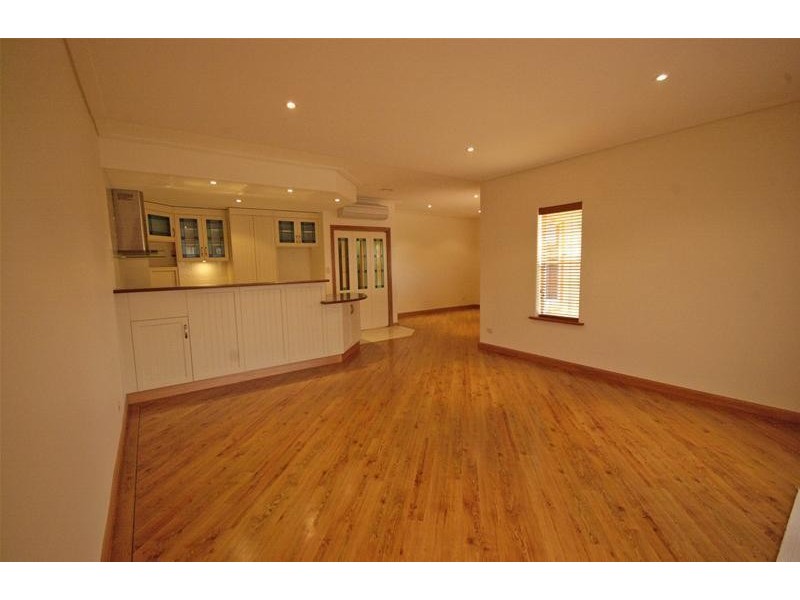 1/11 Ives Place, Port Lincoln SA 5606