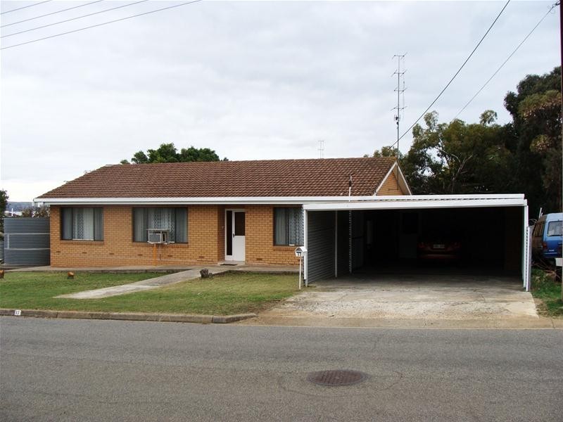 17 Coral Street, Port Lincoln SA 5606