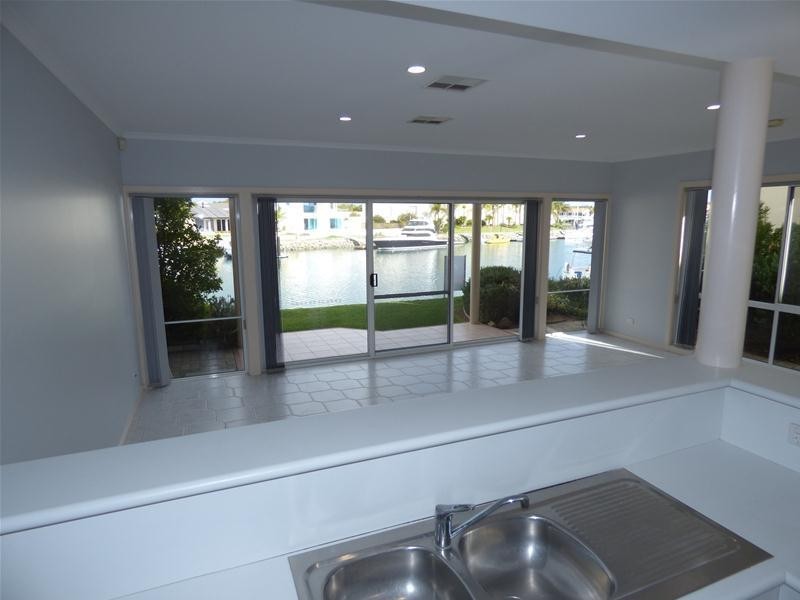 2/15 South Point Drive, Port Lincoln SA 5606