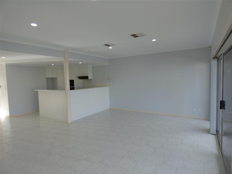 2/15 South Point Drive, Port Lincoln SA 5606