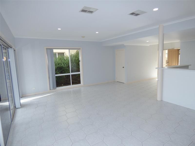 2/15 South Point Drive, Port Lincoln SA 5606