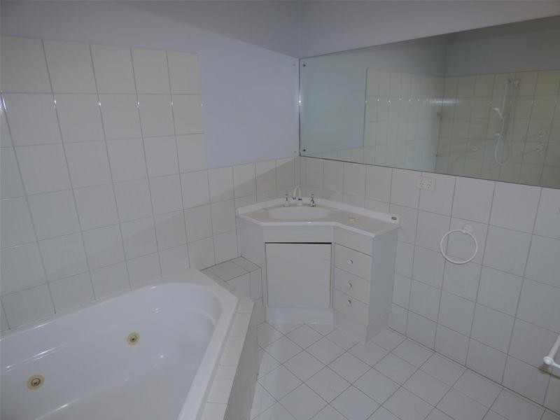 2/15 South Point Drive, Port Lincoln SA 5606