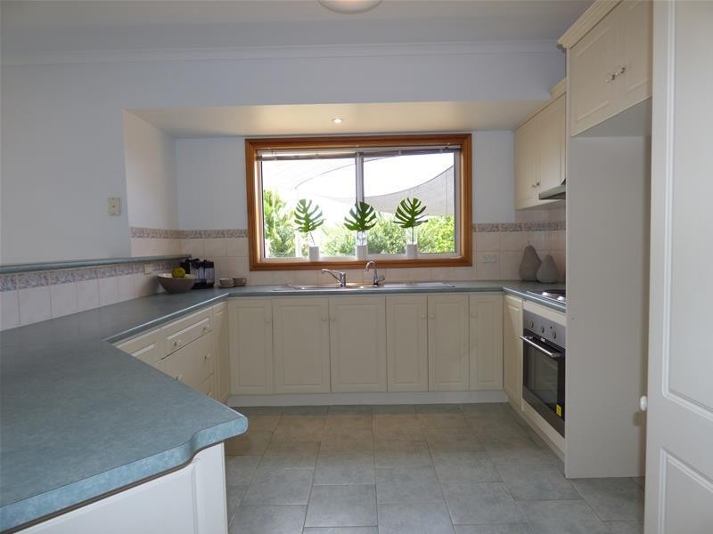 20 Springfield Drive, Port Lincoln SA 5606