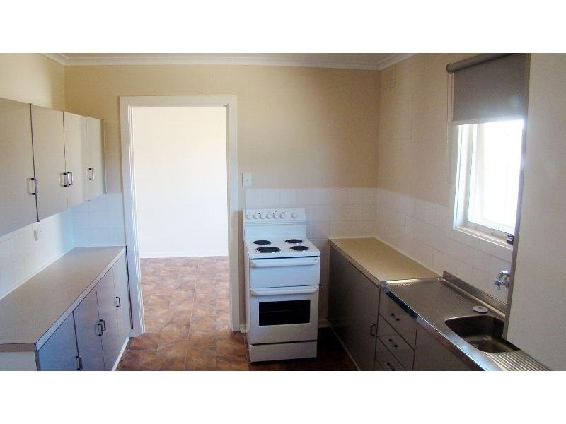 28 Follett Street, Port Lincoln SA 5606