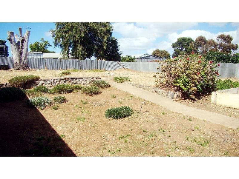 28 Follett Street, Port Lincoln SA 5606