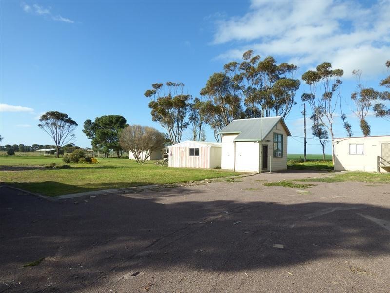 / Wharminda Primary School, Wharminda SA 5603