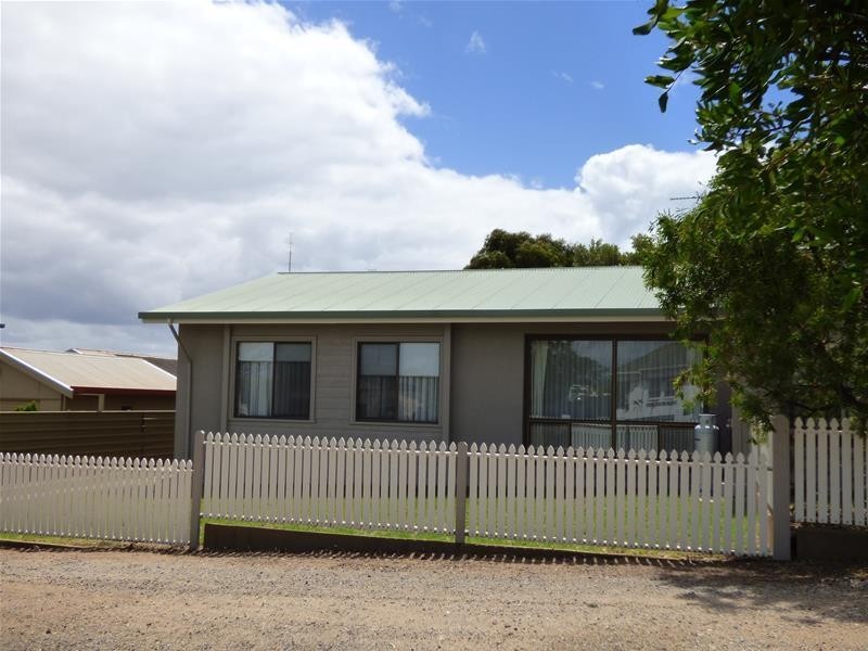69 London Street, Port Lincoln SA 5606