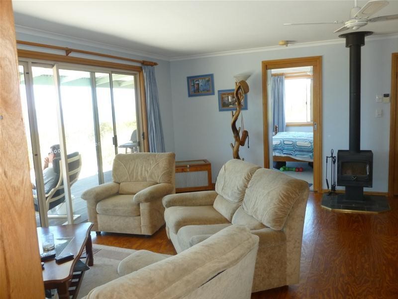 184 Proper Bay Road, Port Lincoln SA 5606