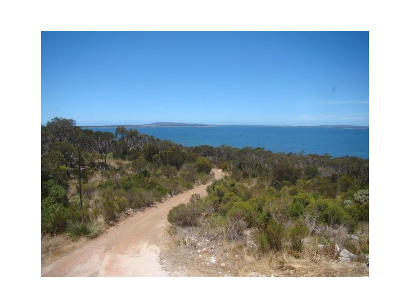 184 Proper Bay Road, Port Lincoln SA 5606