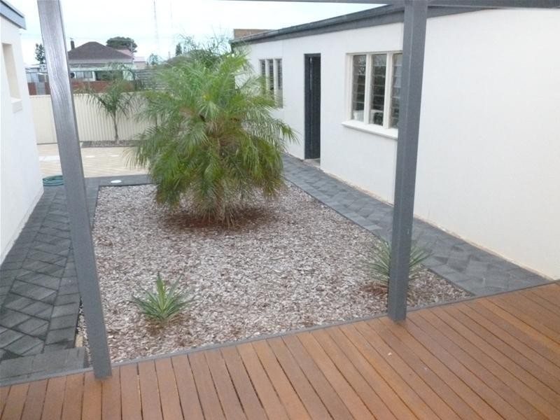 19 Lawrie Street, Tumby Bay SA 5605