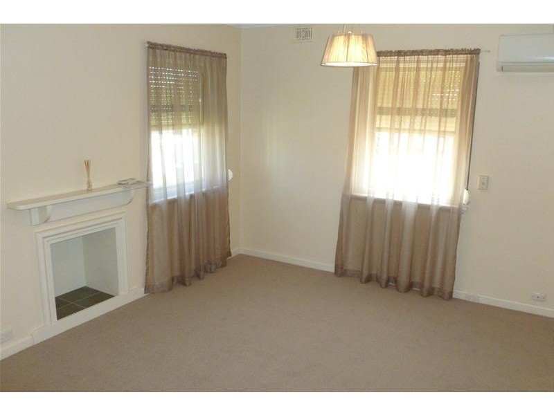 19 Lawrie Street, Tumby Bay SA 5605