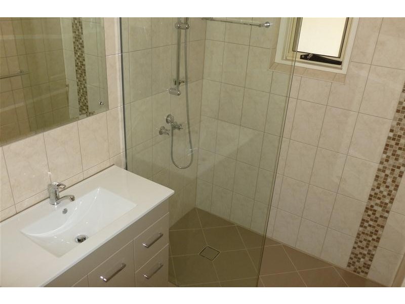 19 Lawrie Street, Tumby Bay SA 5605