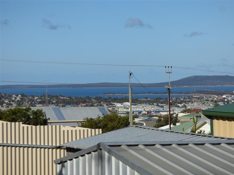 1 Wandana Avenue, Port Lincoln SA 5606