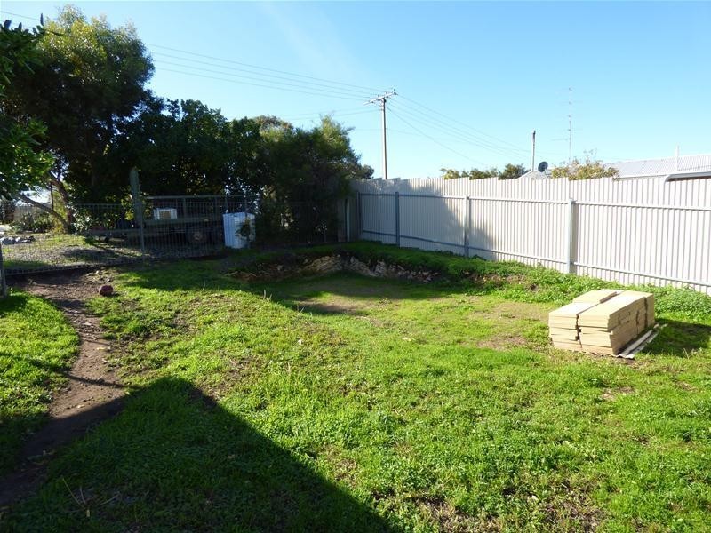 1 Wandana Avenue, Port Lincoln SA 5606