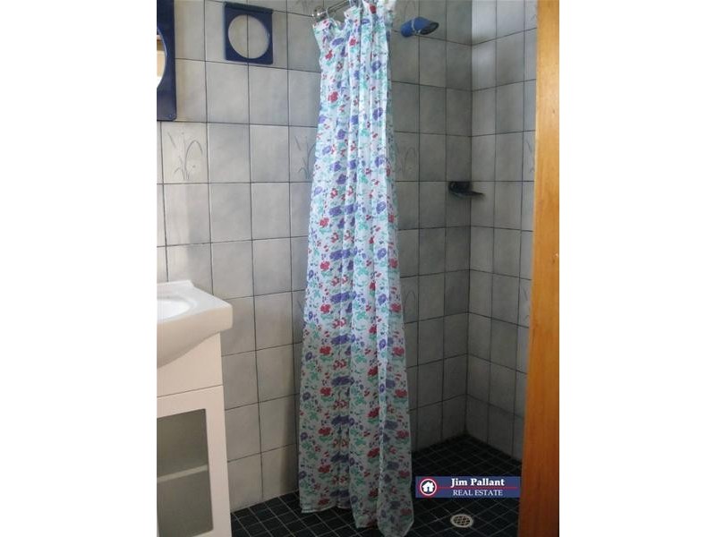 2 Kinmont Avenue, Port Lincoln SA 5606