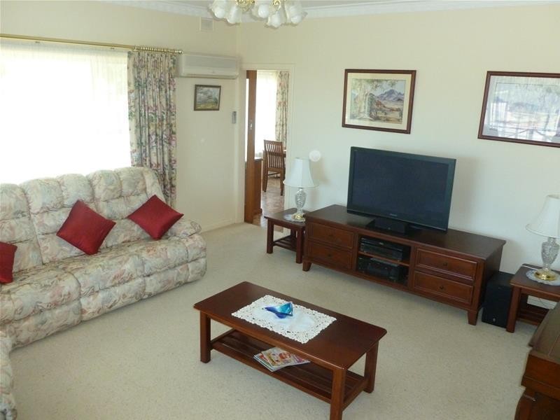 2 Bowling Avenue, Port Lincoln SA 5606