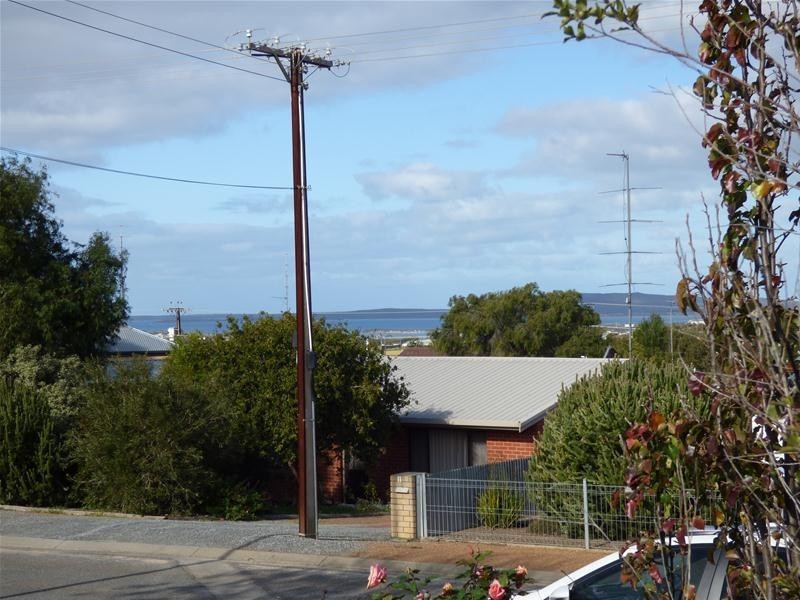 12 Wandana Avenue, Port Lincoln SA 5606