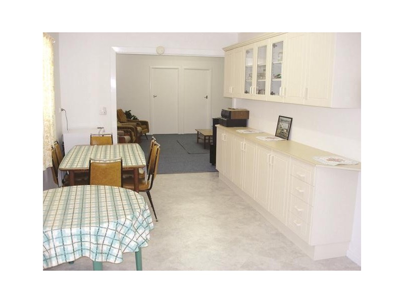 4 Flinders Avenue, Coffin Bay SA 5607