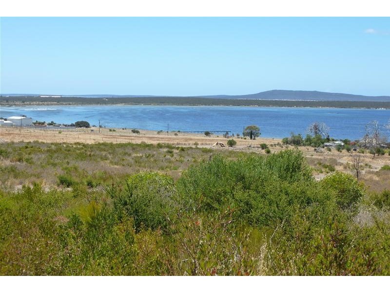 98 Proper Bay Road, Port Lincoln SA 5606