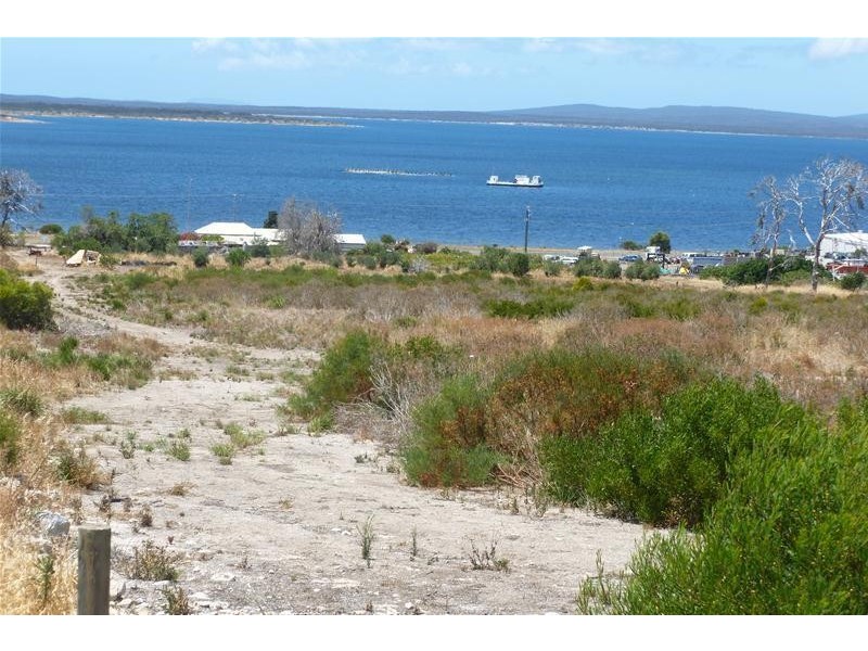 98 Proper Bay Road, Port Lincoln SA 5606