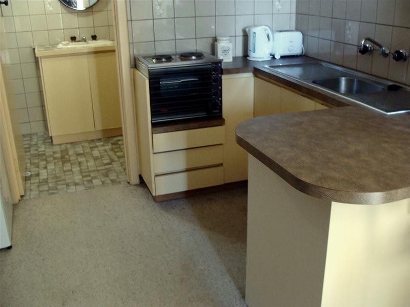 24 Cardiff Road, Port Lincoln SA 5606