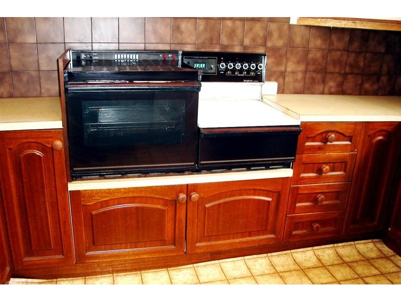 24 Cardiff Road, Port Lincoln SA 5606