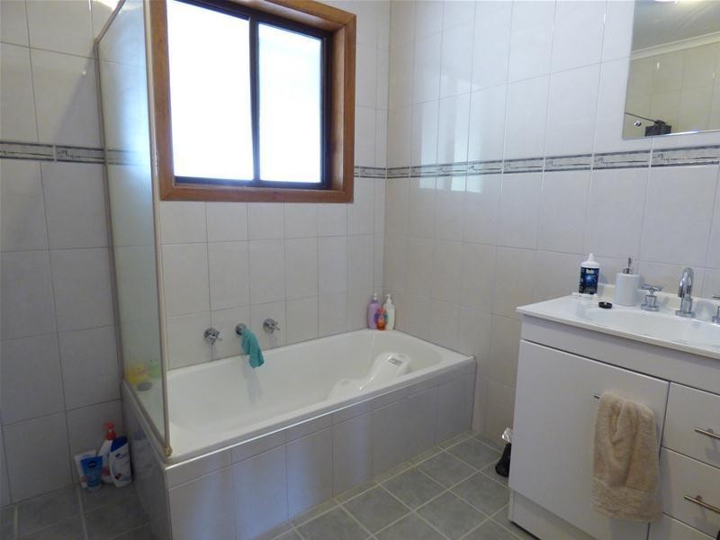 27 Miltalie Avenue, Port Lincoln SA 5606