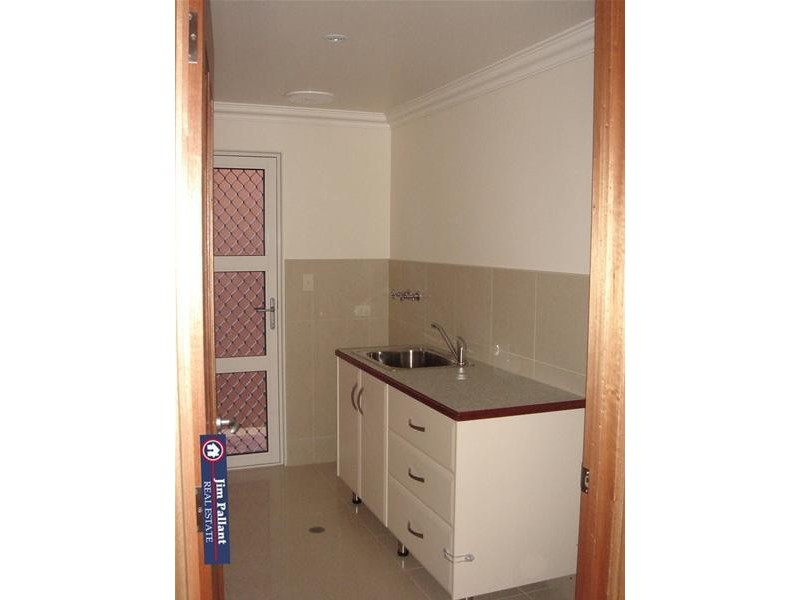 2/11 Ives Place, Port Lincoln SA 5606